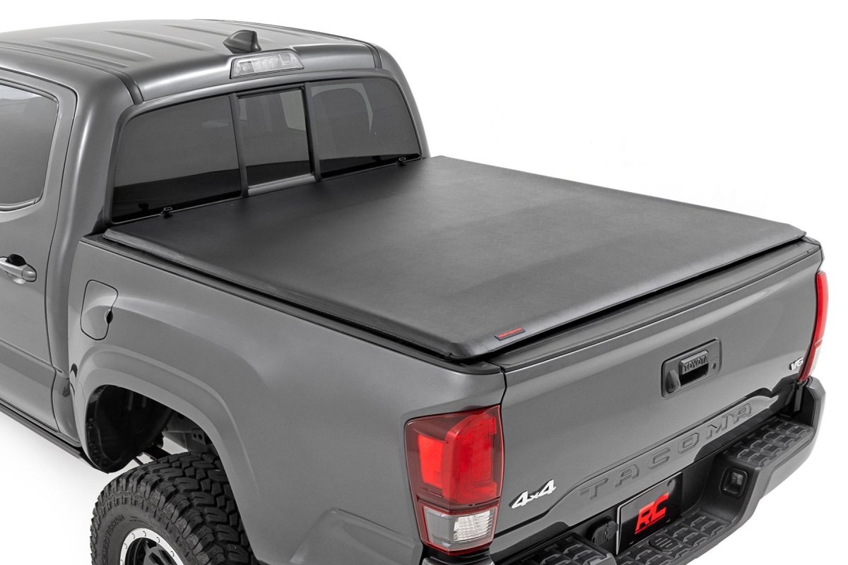 Toyota Tacoma Soft Roll Up Bed Cover - Rough Country - Matte Black - '16-'23